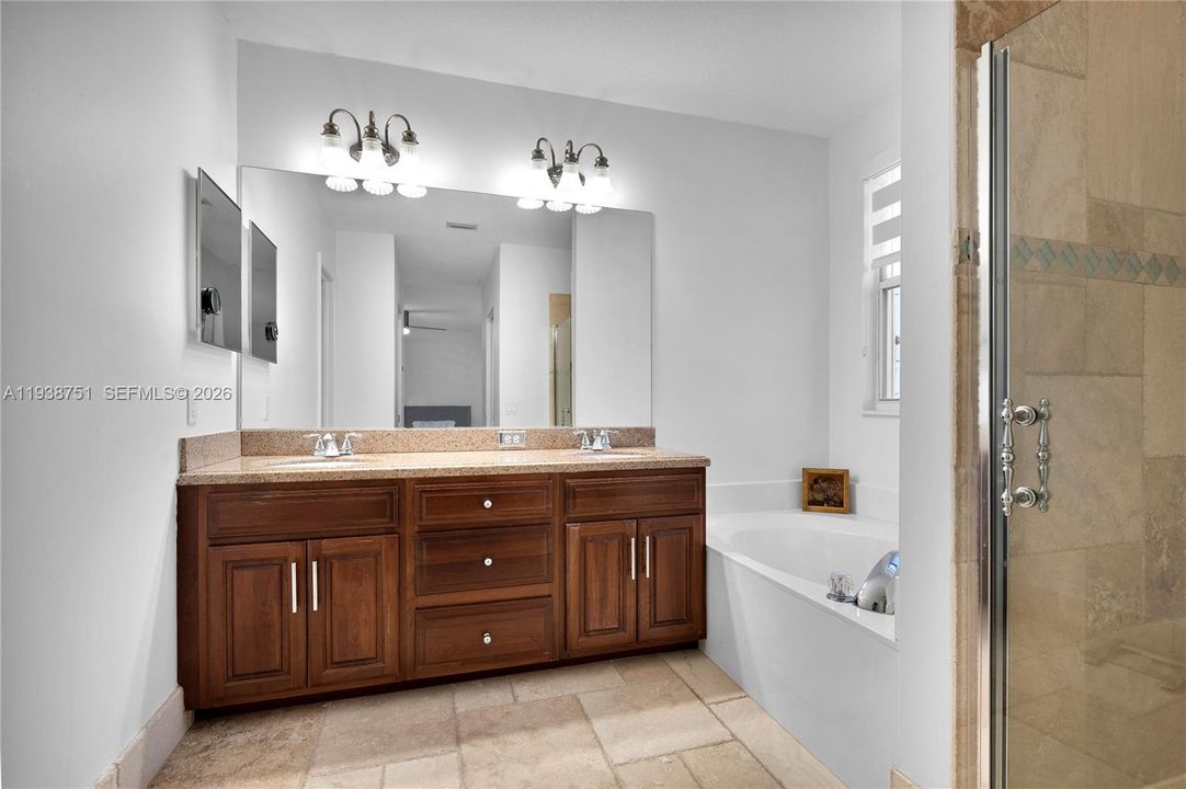 For Rent: $7,500 (5 beds, 3 baths, 2482 Square Feet)