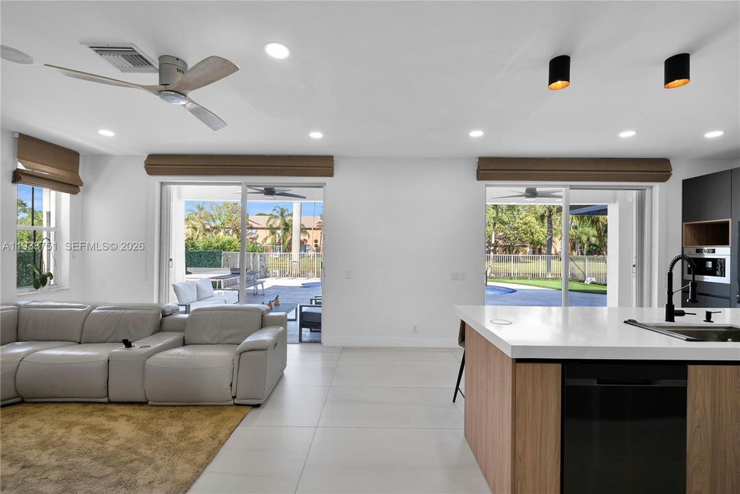 For Rent: $7,500 (5 beds, 3 baths, 2482 Square Feet)