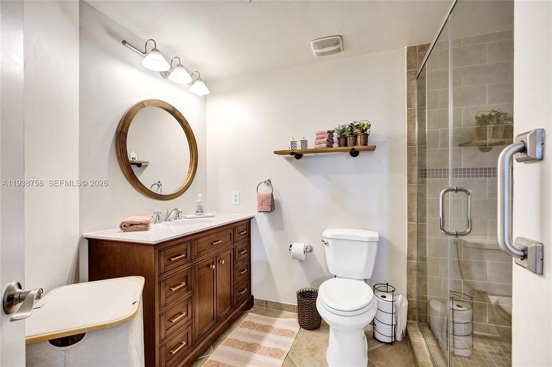 En Venta: $535,000 (2 camas, 2 baños, 1155 Pies cuadrados)