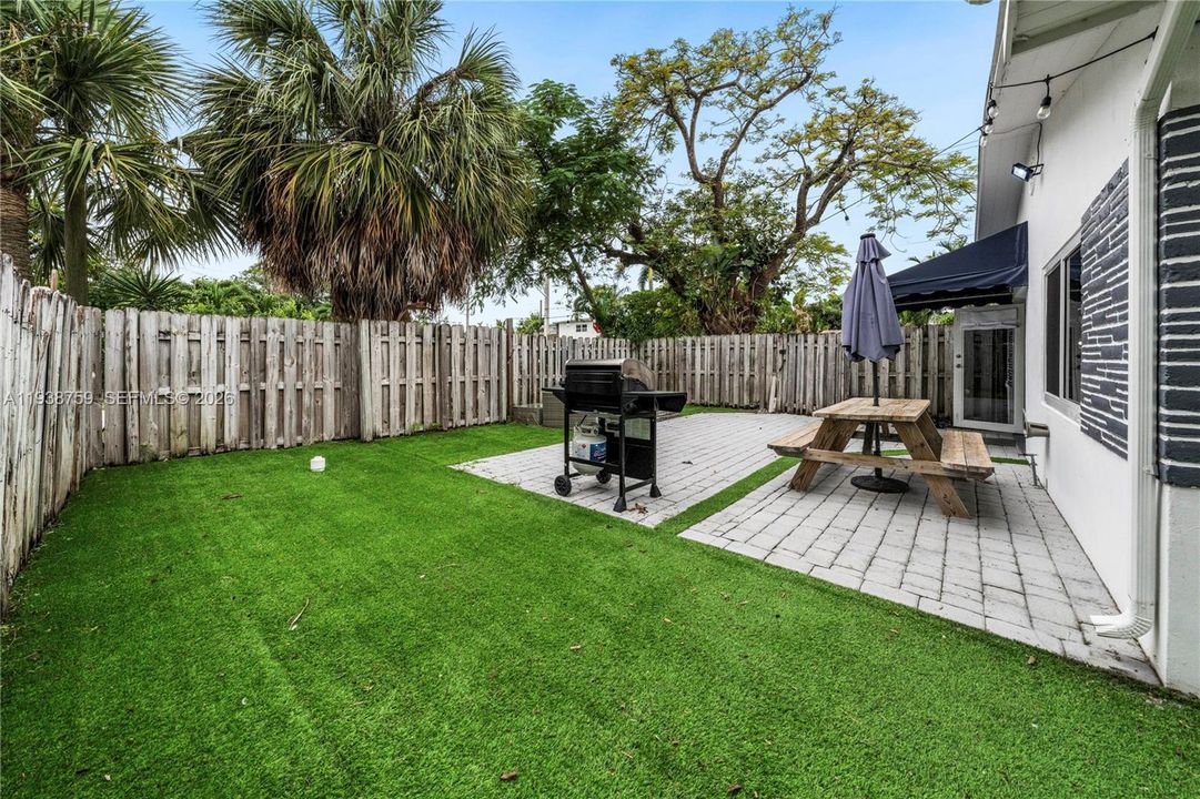 На продажу: $950,000 (0 спален, 0 ванн, 1938 Квадратных фут)