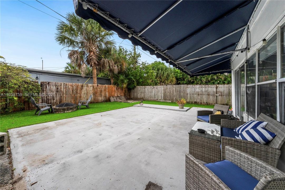 На продажу: $950,000 (0 спален, 0 ванн, 1938 Квадратных фут)