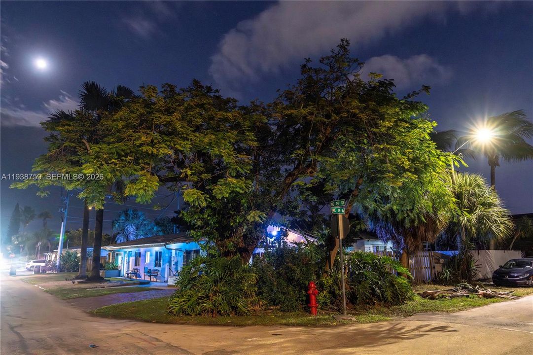 На продажу: $950,000 (0 спален, 0 ванн, 1938 Квадратных фут)