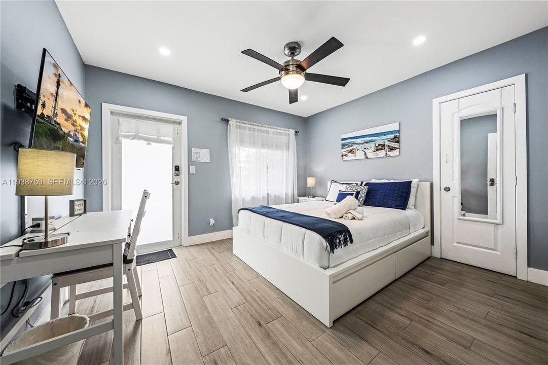 На продажу: $950,000 (0 спален, 0 ванн, 1938 Квадратных фут)