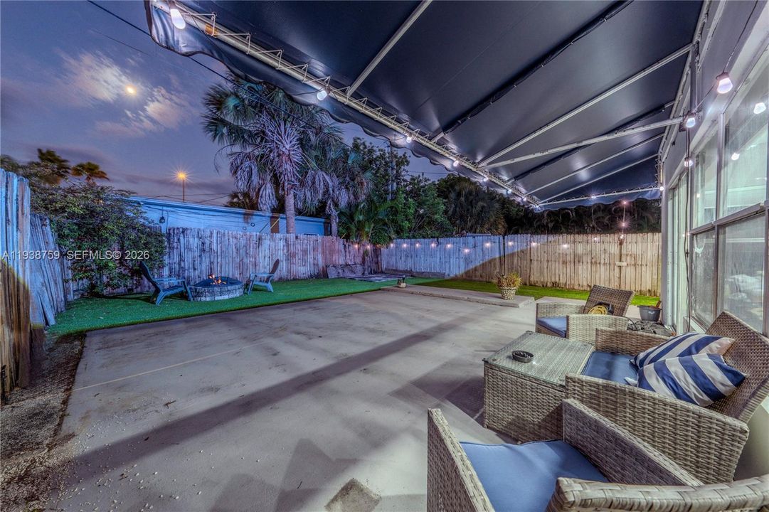 На продажу: $950,000 (0 спален, 0 ванн, 1938 Квадратных фут)