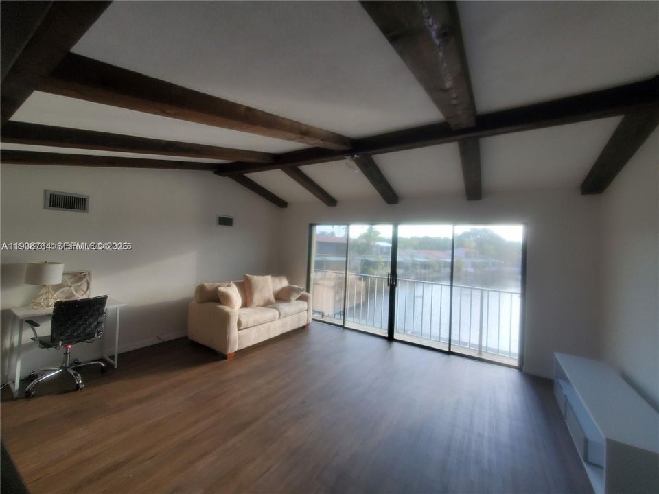 En Renta: $3,650 (2 camas, 2 baños, 1569 Pies cuadrados)