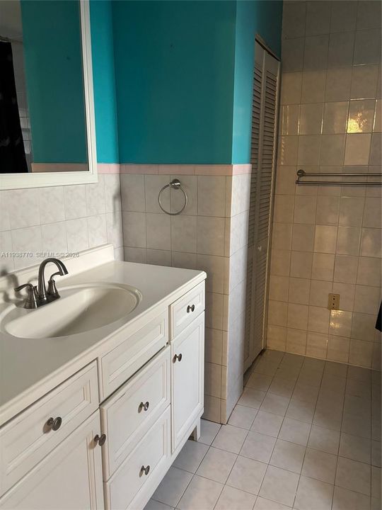 На продажу: $619,000 (4 спален, 3 ванн, 1875 Квадратных фут)