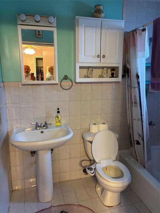 На продажу: $619,000 (4 спален, 3 ванн, 1875 Квадратных фут)