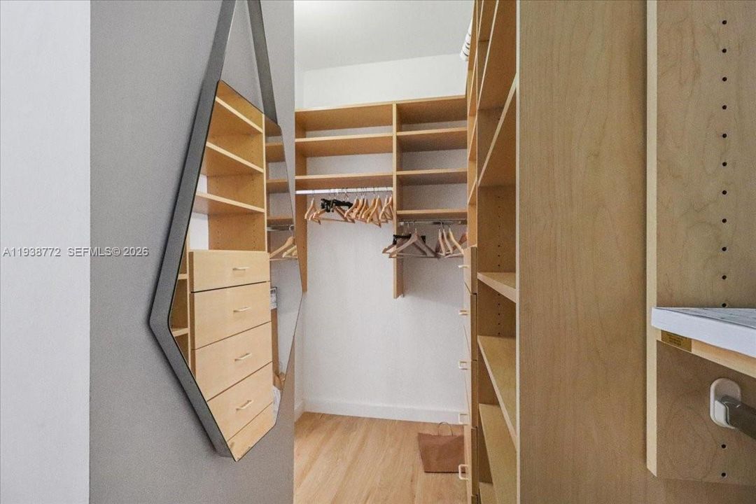 En Venta: $1,499,000 (2 camas, 2 baños, 1680 Pies cuadrados)