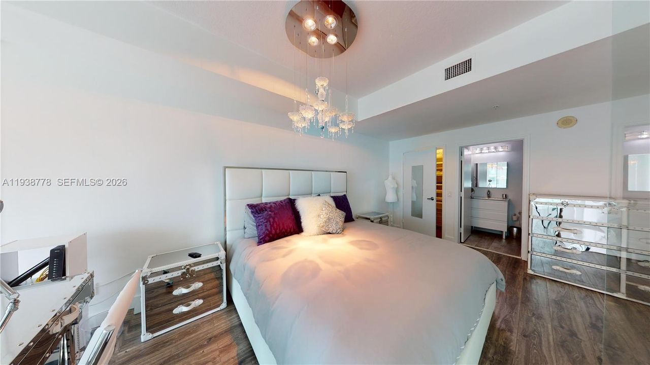 В аренду: $3,300 (1 спален, 1 ванн, 780 Квадратных фут)