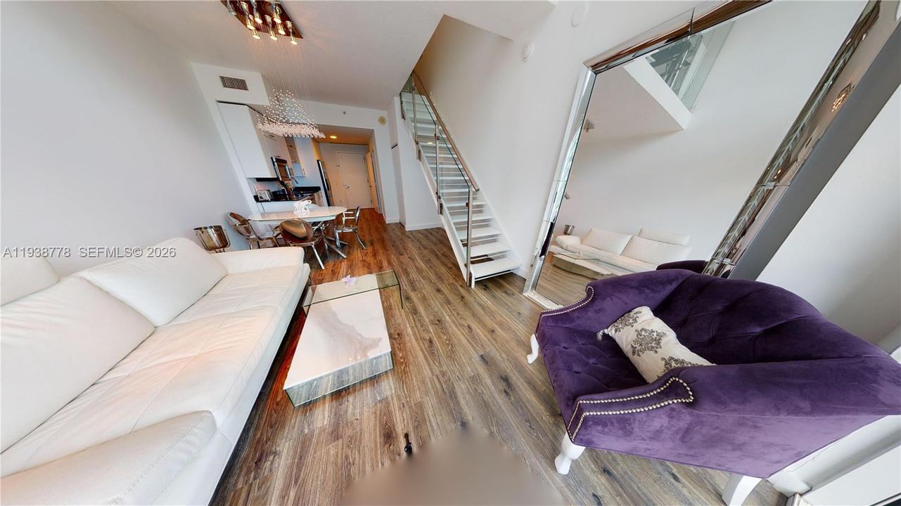 В аренду: $3,300 (1 спален, 1 ванн, 780 Квадратных фут)