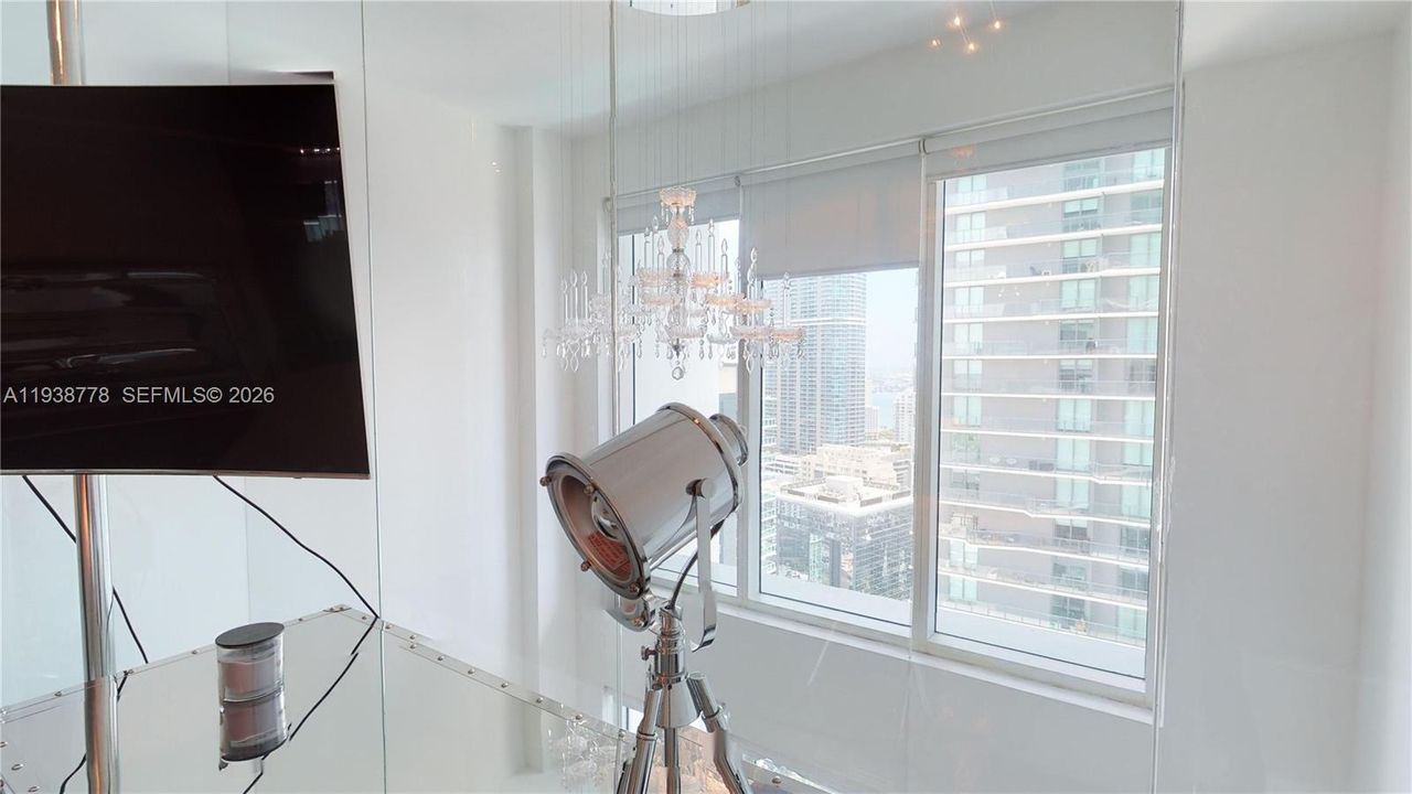 В аренду: $3,300 (1 спален, 1 ванн, 780 Квадратных фут)