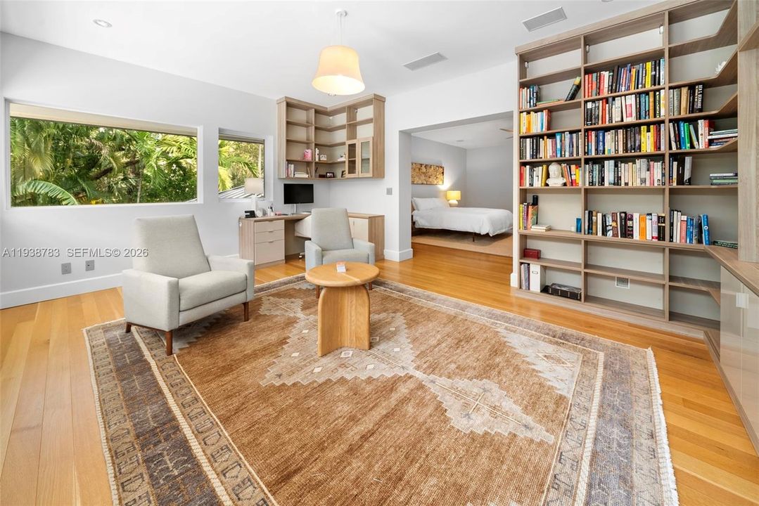 En Renta: $27,000 (4 camas, 4 baños, 6121 Pies cuadrados)