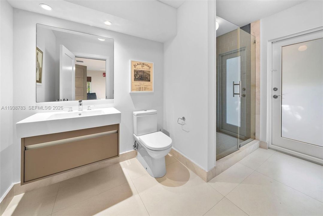 En Renta: $27,000 (4 camas, 4 baños, 6121 Pies cuadrados)