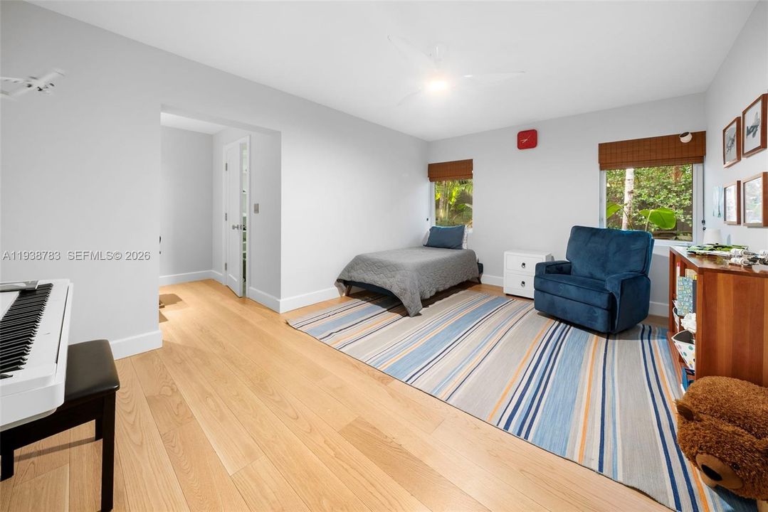 En Renta: $27,000 (4 camas, 4 baños, 6121 Pies cuadrados)