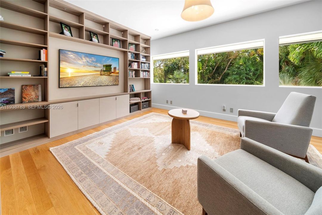 En Renta: $27,000 (4 camas, 4 baños, 6121 Pies cuadrados)