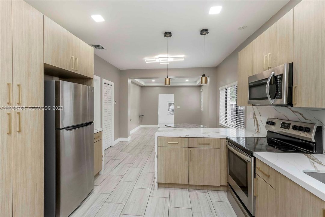 待售: $519,999 (3 贝兹, 2 浴室, 1200 平方英尺)