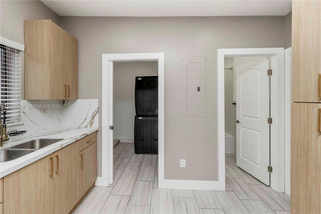 待售: $519,999 (3 贝兹, 2 浴室, 1200 平方英尺)