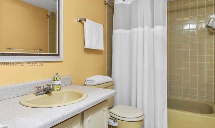 En Venta: $270,000 (2 camas, 2 baños, 1144 Pies cuadrados)