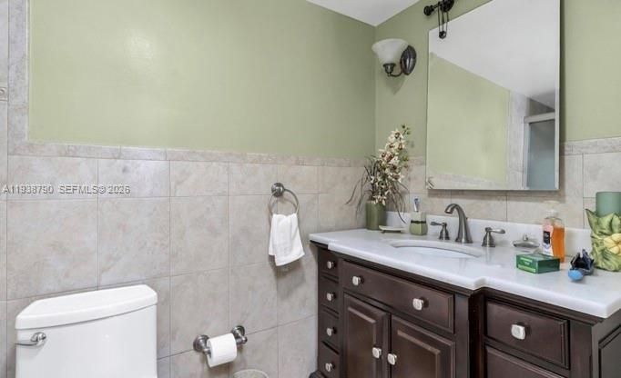 En Venta: $270,000 (2 camas, 2 baños, 1144 Pies cuadrados)