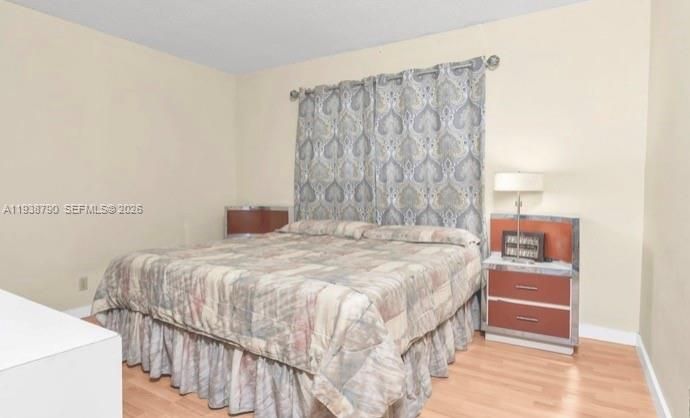 En Venta: $270,000 (2 camas, 2 baños, 1144 Pies cuadrados)