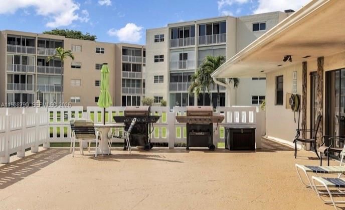 En Venta: $270,000 (2 camas, 2 baños, 1144 Pies cuadrados)