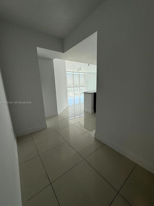 En Renta: $3,000 (2 camas, 2 baños, 902 Pies cuadrados)