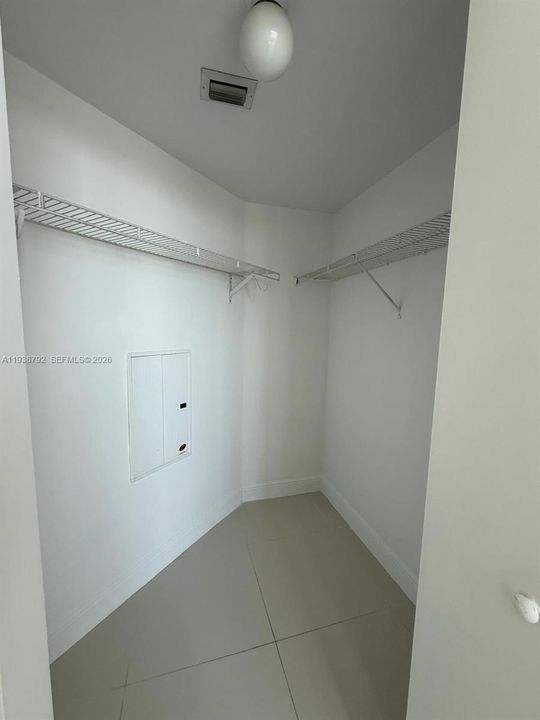 En Renta: $3,000 (2 camas, 2 baños, 902 Pies cuadrados)