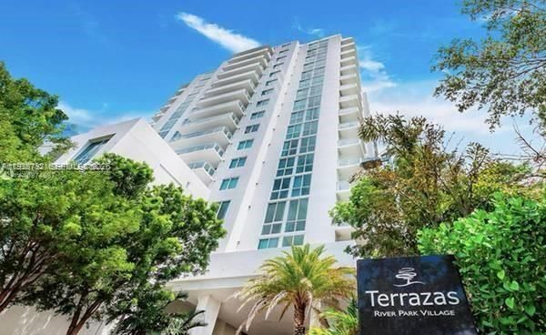 En Renta: $3,000 (2 camas, 2 baños, 902 Pies cuadrados)