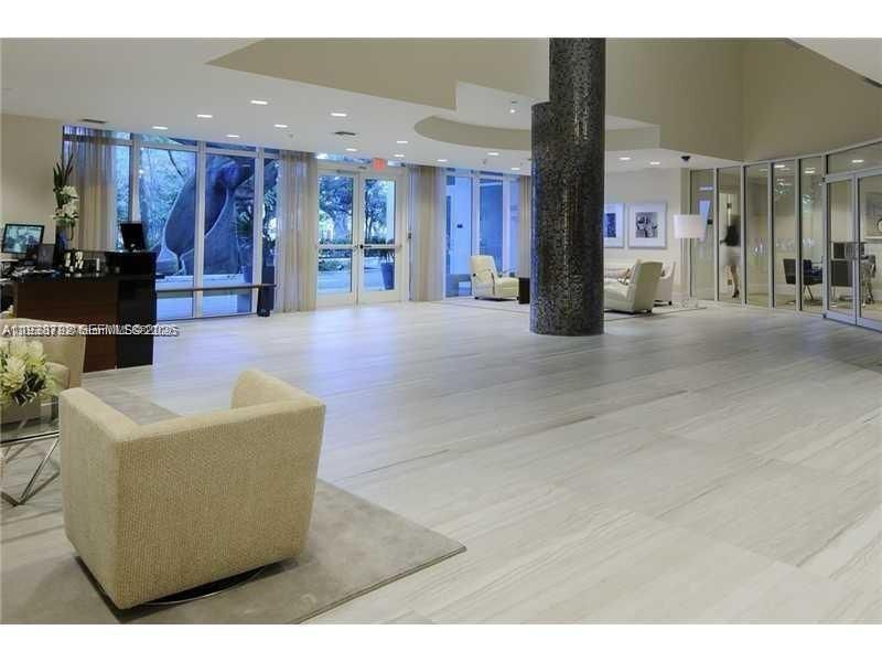 En Renta: $3,000 (2 camas, 2 baños, 902 Pies cuadrados)