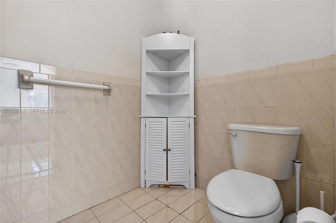 En Venta: $620,000 (3 camas, 2 baños, 1507 Pies cuadrados)