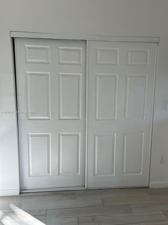 En Venta: $359,000 (2 camas, 2 baños, 595 Pies cuadrados)