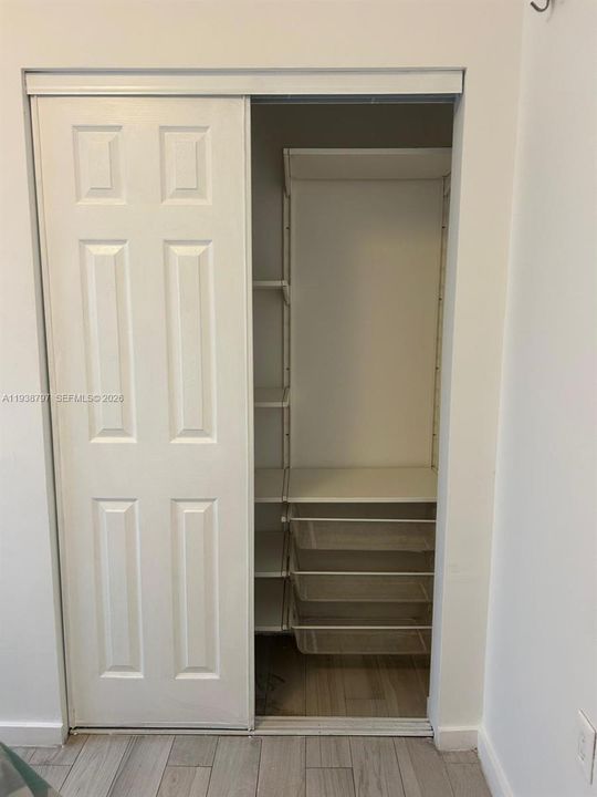 En Venta: $359,000 (2 camas, 2 baños, 595 Pies cuadrados)