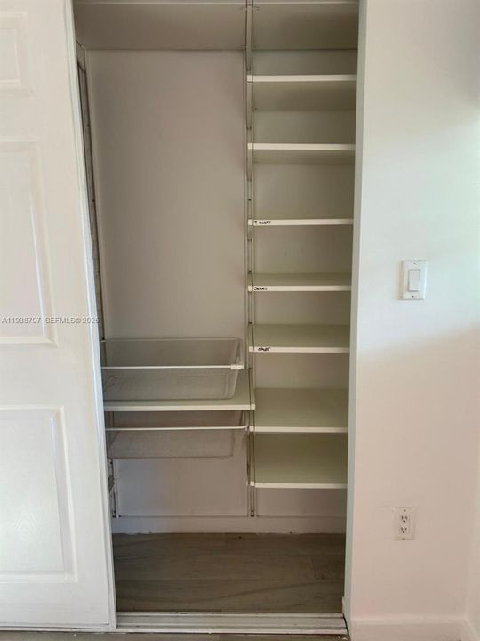 En Venta: $359,000 (2 camas, 2 baños, 595 Pies cuadrados)