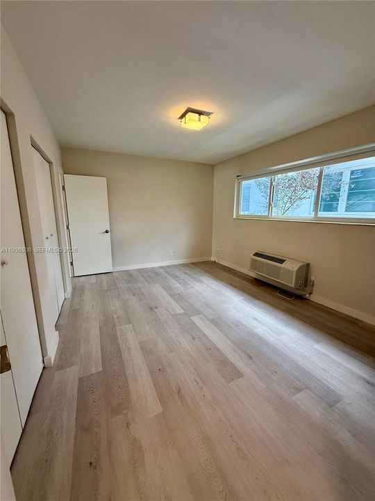 В аренду: $2,100 (1 спален, 1 ванн, 680 Квадратных фут)