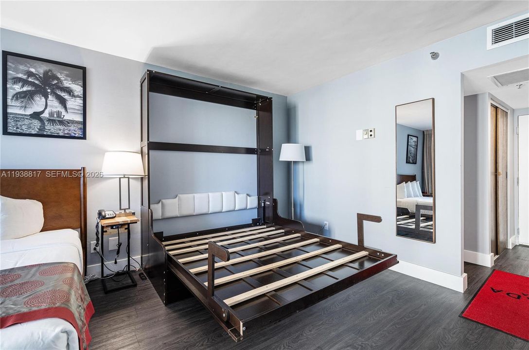 For Sale: $155,000 (0 beds, 1 baths, 360 Square Feet)