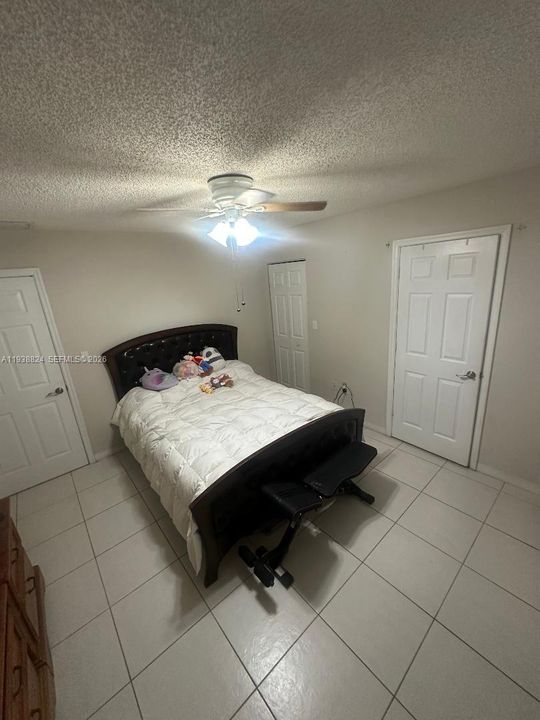 На продажу: $500,000 (3 спален, 2 ванн, 1183 Квадратных фут)