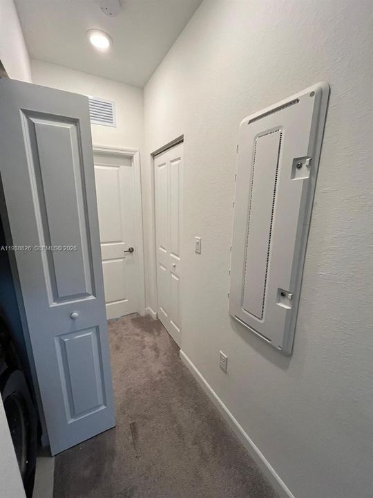 En Renta: $2,500 (3 camas, 3 baños, 1328 Pies cuadrados)