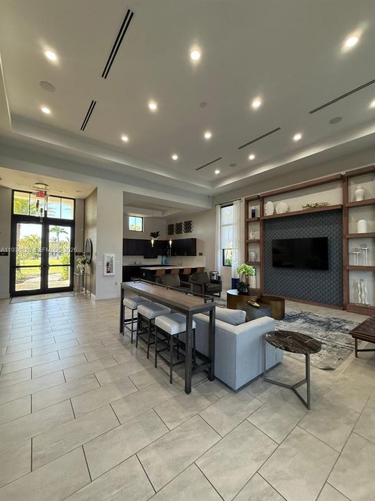 En Renta: $2,500 (3 camas, 3 baños, 1328 Pies cuadrados)