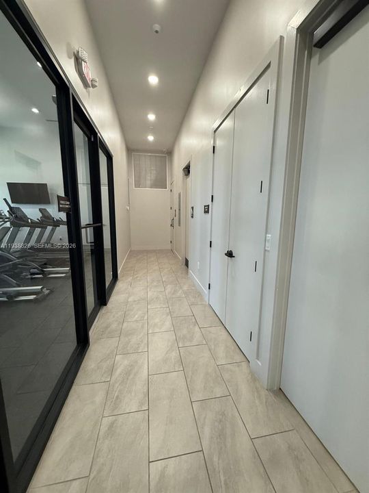 En Renta: $2,500 (3 camas, 3 baños, 1328 Pies cuadrados)