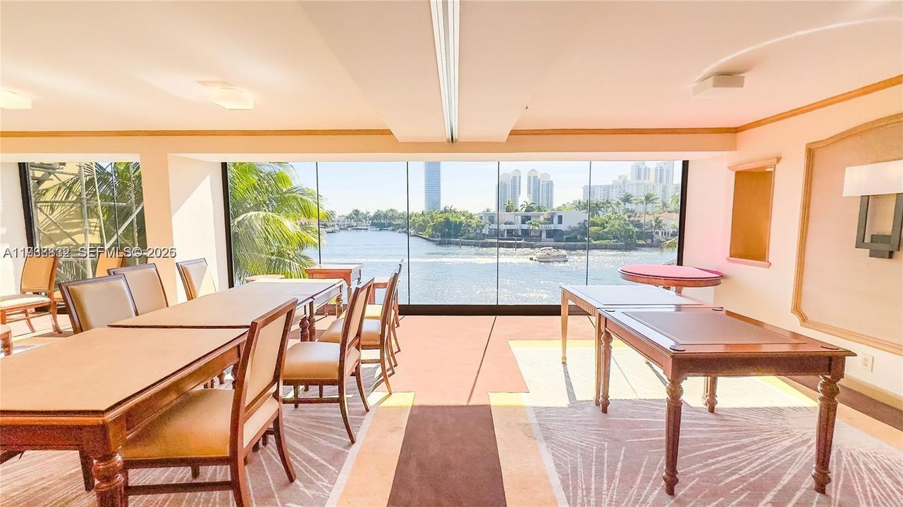 En Venta: $695,000 (2 camas, 2 baños, 1522 Pies cuadrados)