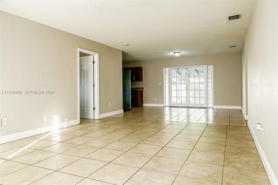 出租: $2,575 (3 贝兹, 2 浴室, 1264 平方英尺)