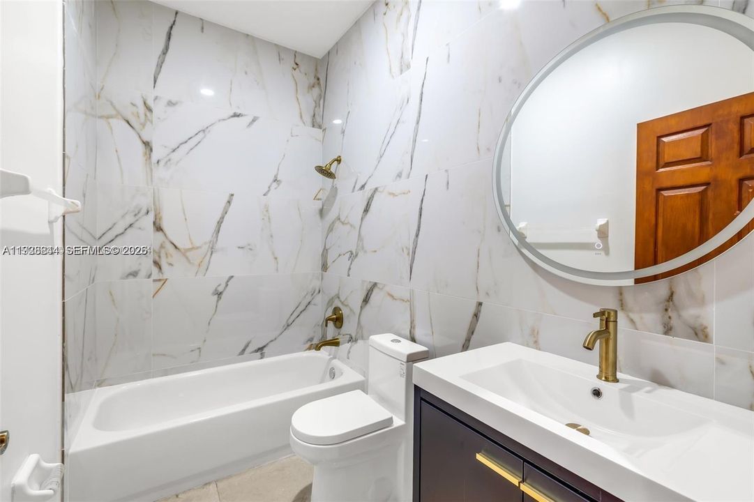 For Sale: $1,200,000 (4 beds, 3 baths, 2815 Square Feet)