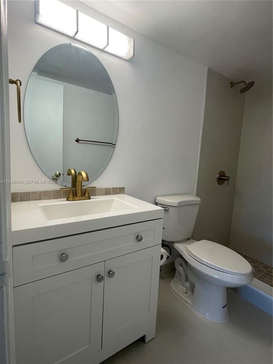 For Rent: $3,000 (3 beds, 2 baths, 1140 Square Feet)