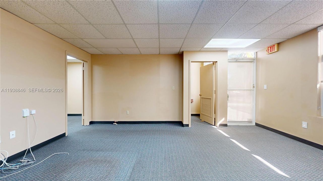 待售: $365,000 (0 贝兹, 0 浴室, 0 平方英尺)