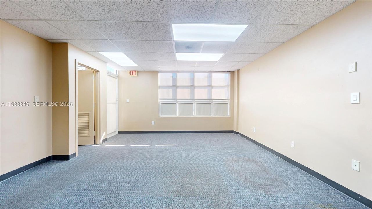 待售: $365,000 (0 贝兹, 0 浴室, 0 平方英尺)