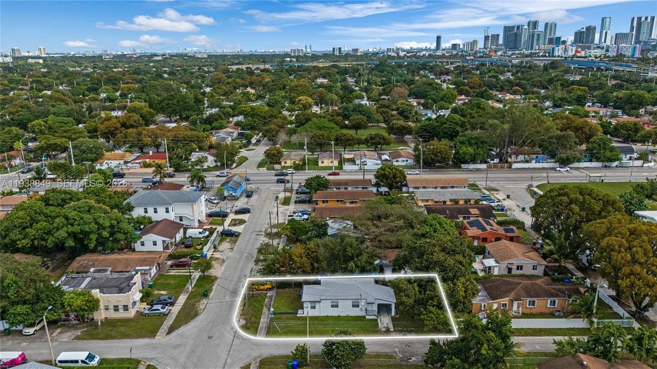 En Venta: $450,000 (3 camas, 1 baños, 1005 Pies cuadrados)