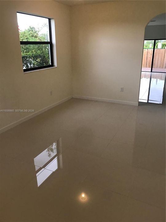 En Renta: $3,900 (4 camas, 2 baños, 1793 Pies cuadrados)