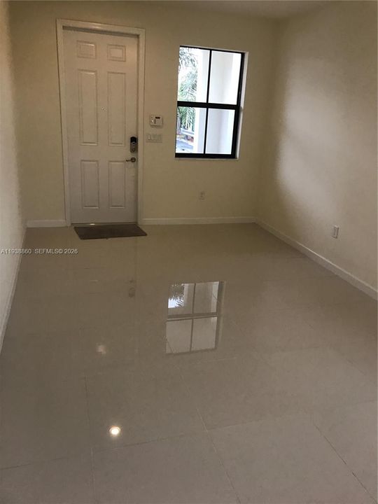 En Renta: $3,900 (4 camas, 2 baños, 1793 Pies cuadrados)