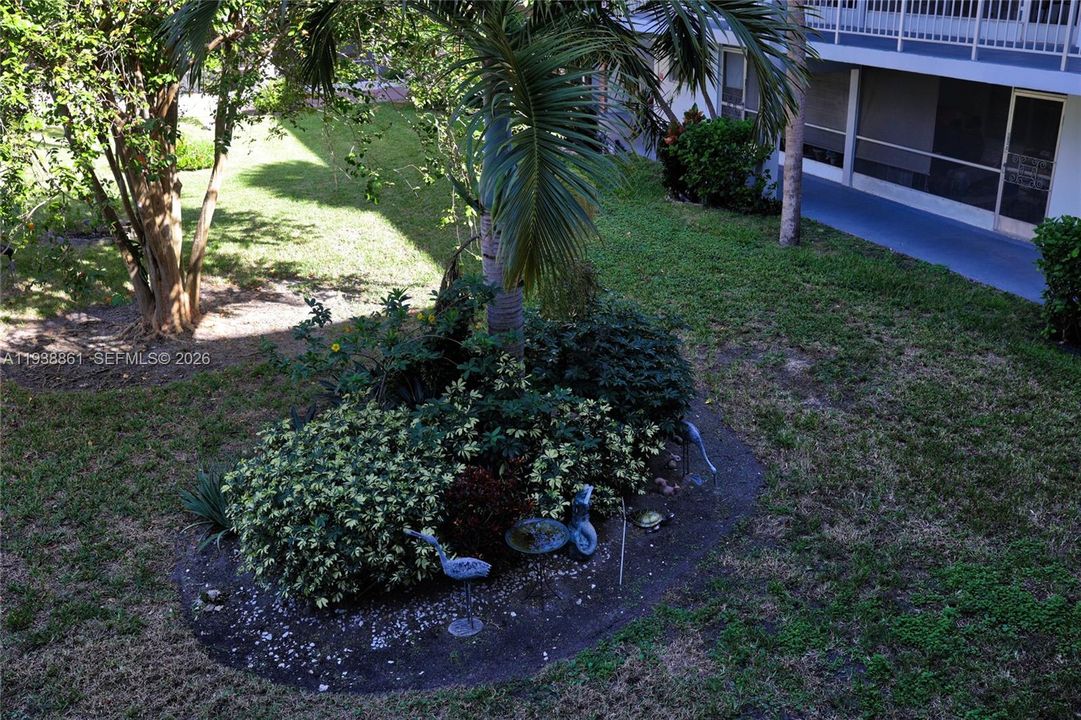 For Sale: $245,000 (2 beds, 2 baths, 1000 Square Feet)