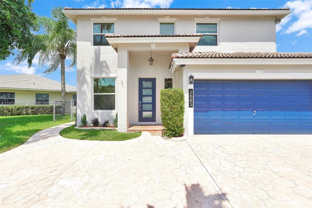 En Venta: $739,000 (3 camas, 2 baños, 2132 Pies cuadrados)